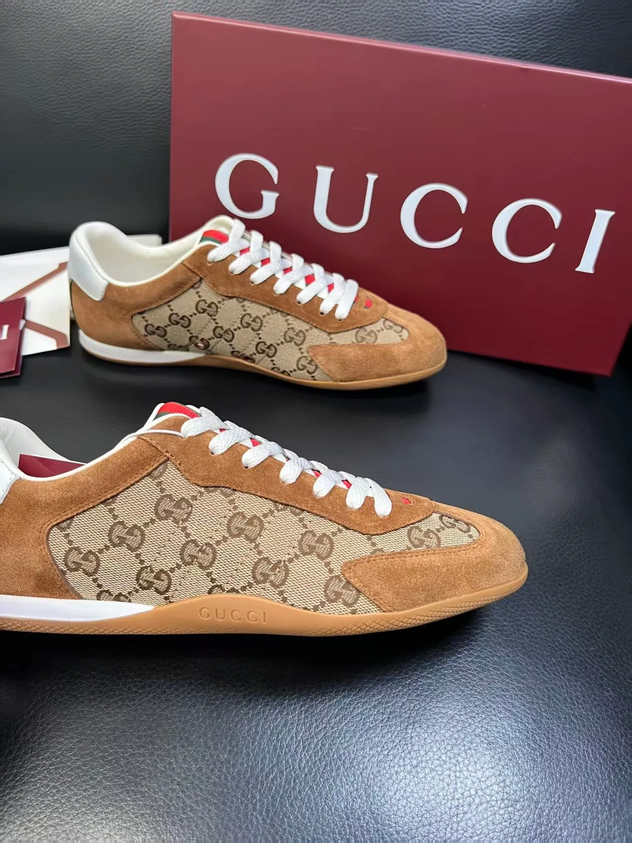 Men's Men's Shoes 💰440 [New Style] 🎍🎍Gucci - New Men's Shoes GUCCI [Lightning] The latest shoes are shipped. Original quality, fashionable, special material, sheepskin lining, brand new packaging. The foot feels super comfortable and the workmanship is impeccable. Size: 38-44 (45 can be customized